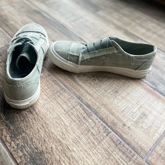 Gypsy Jazz Slip on shoes (6) - Picture 3 of 5